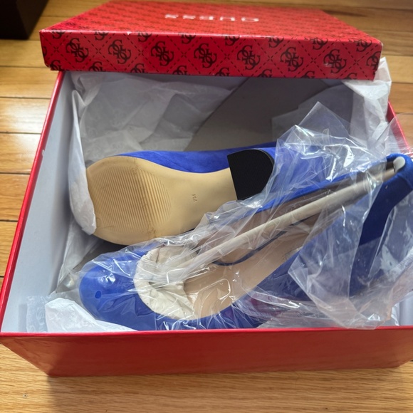 Paddy round toe platform pumps - Picture 2 of 3